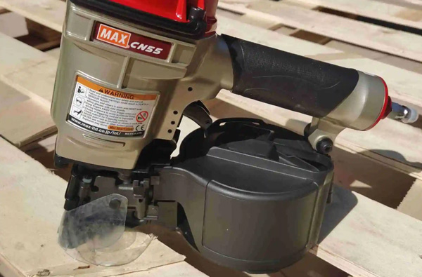 The Nail Roll Gun Is Highly Efficient in Processing Wood Products